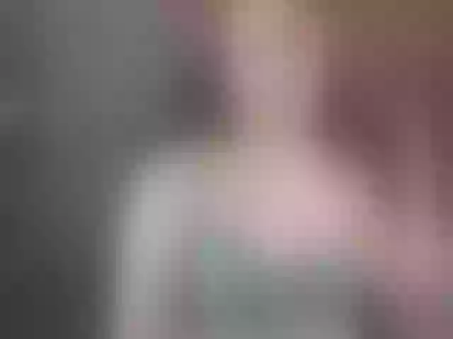 Live sex webcam photo for HolyMaria #290334276