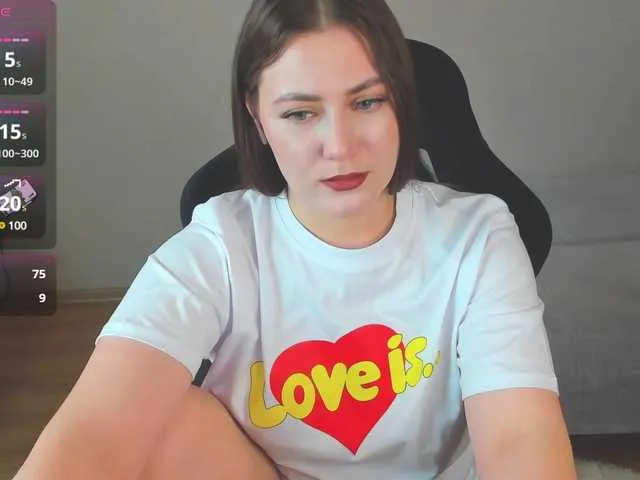 Live sex webcam photo for HolyMaria #290559530