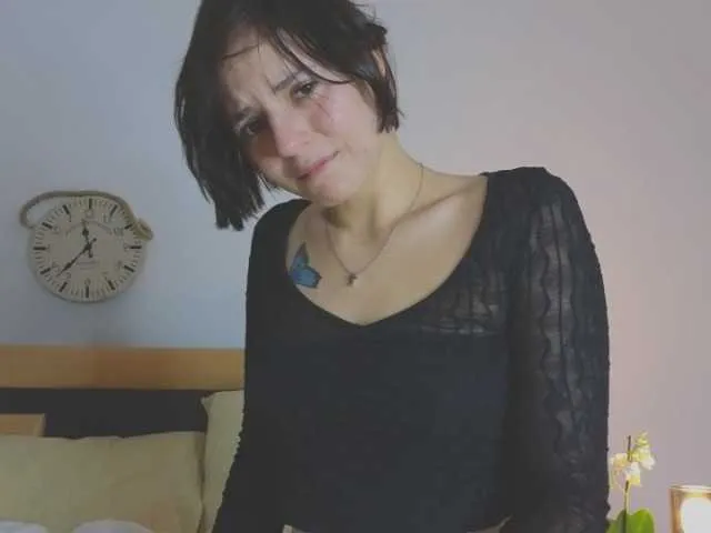 Live sex webcam photo for HolyRally #276752083