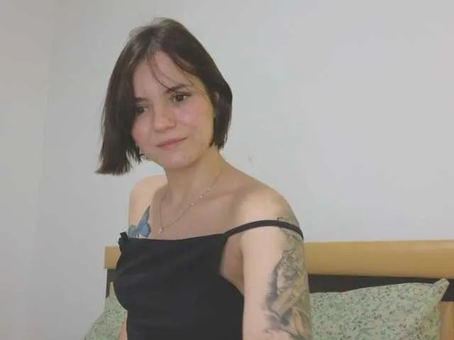 Live sex webcam photo for HolyRally #276949948