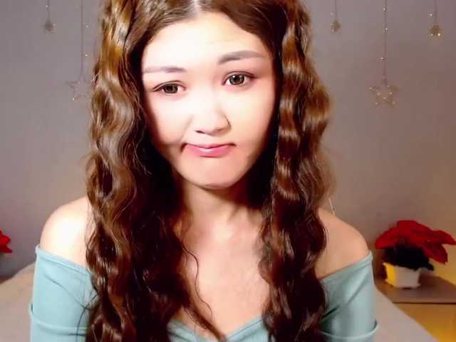 Live sex webcam photo for Holynimf #273850493