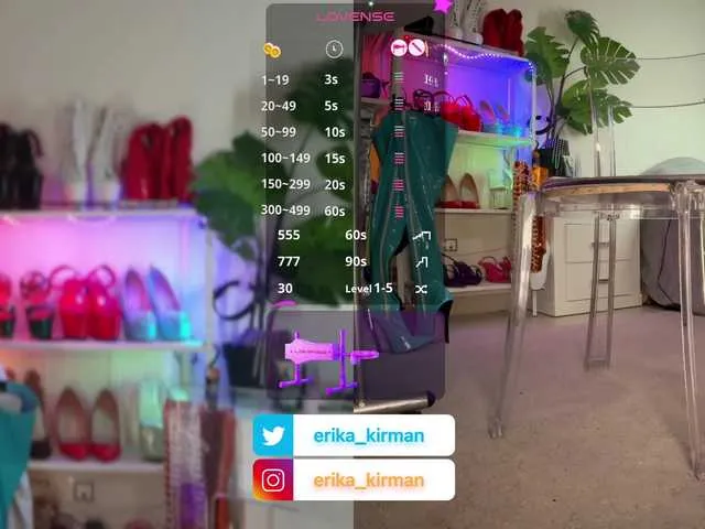 Live sex webcam photo for HomePussy1 #291535269