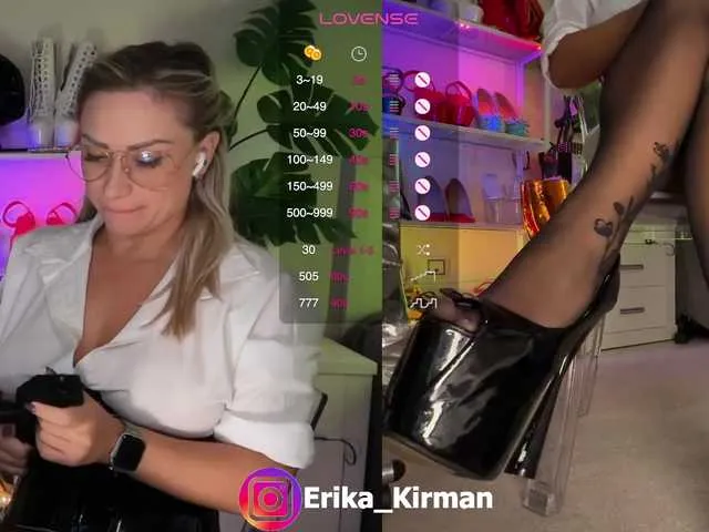 Live sex webcam photo for HomePussy1 #292088835