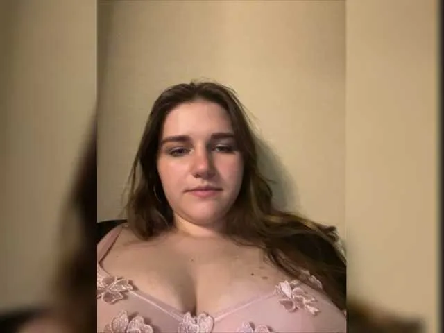 Live sex webcam photo for Homely #276519491
