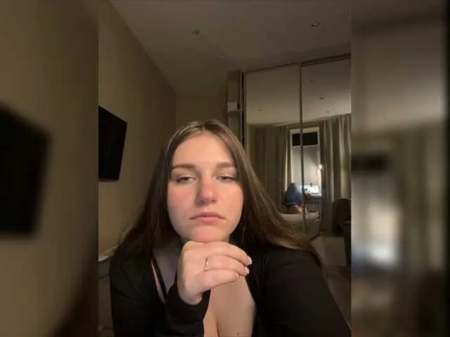 Live sex webcam photo for Homely #276596592