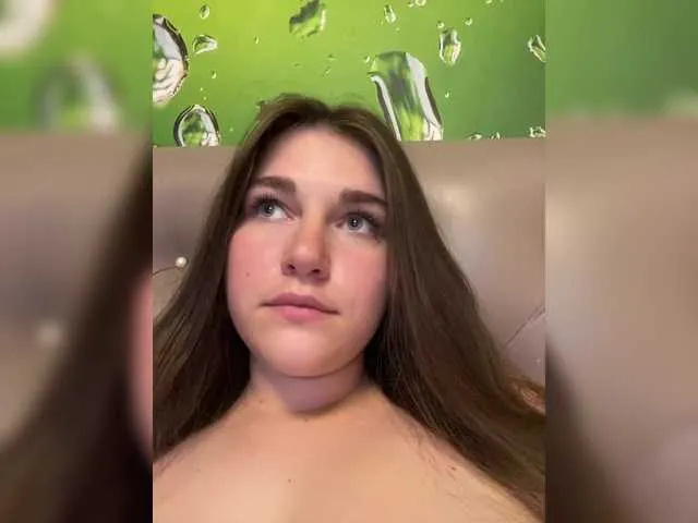 Live sex webcam photo for Homely #289876925