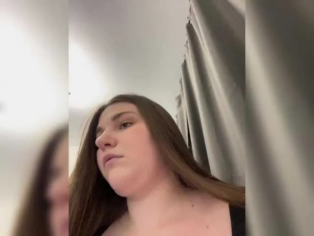 Live sex webcam photo for Homely #290463227