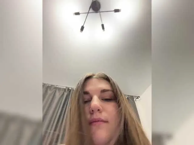 Live sex webcam photo for Homely #290837690