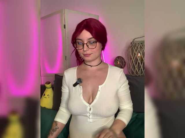 Live sex webcam photo for HomptyDompty #290455172