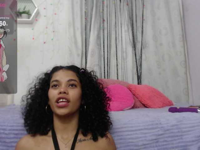 Live sex webcam photo for Honey-Girls #277665640