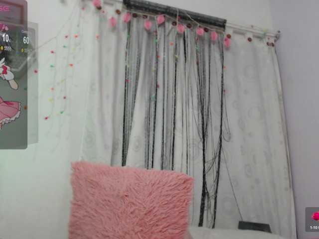 Live sex webcam photo for Honey-Girls #277793888