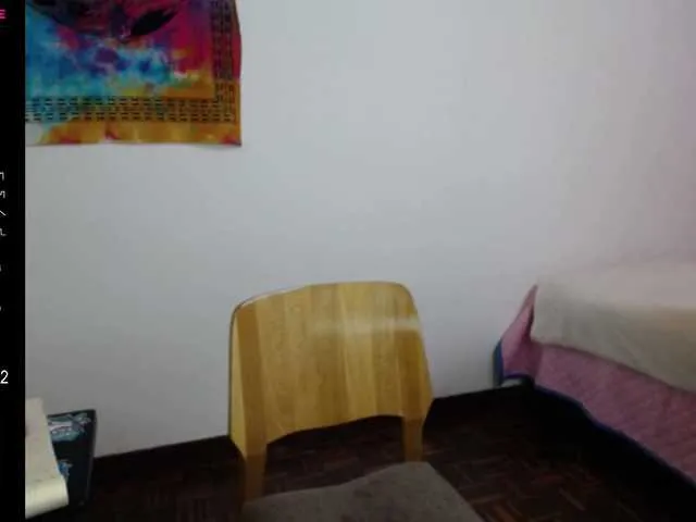 Live sex webcam photo for Honey-Petty #274367689