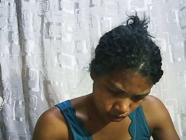 Live sex webcam photo for Honey699 #290407509