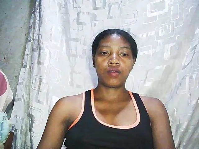 Live sex webcam photo for Honey699 #290697232