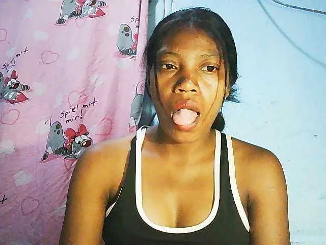 Live sex webcam photo for Honey699 #290760998
