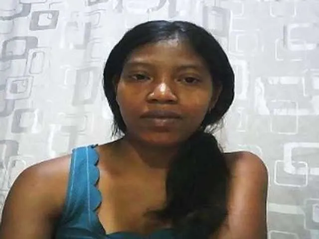 Live sex webcam photo for Honey699 #290999286