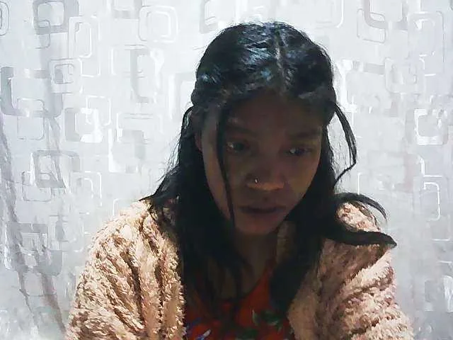 Live sex webcam photo for Honey699 #291428157