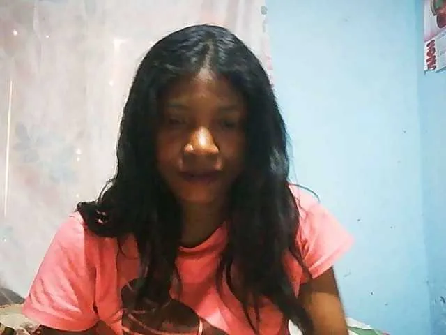 Live sex webcam photo for Honey699 #291465649