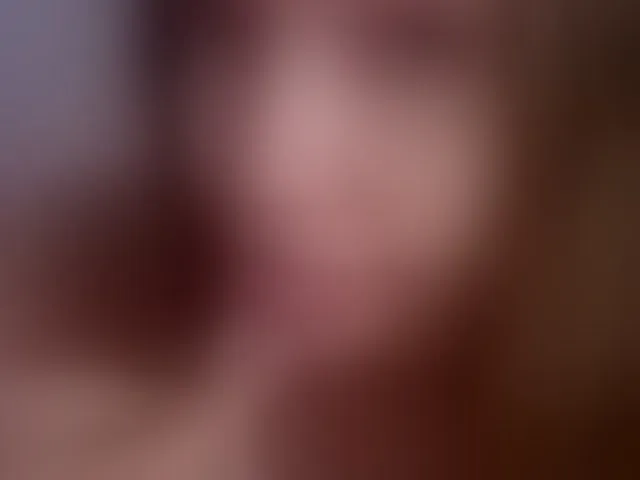 Live sex webcam photo for HoneyAhegao #293498344