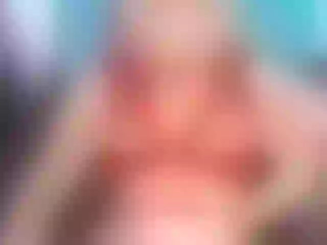 Live sex webcam photo for HoneyBunny #273738591
