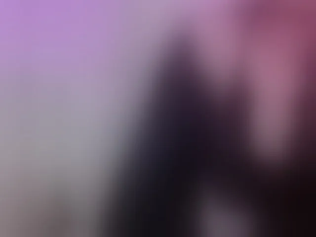 Live sex webcam photo for HoneyMuse #293286074