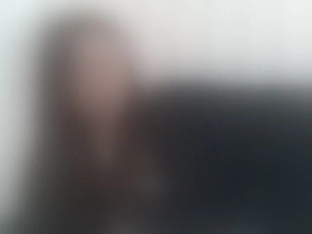 Live sex webcam photo for HoneyMuse #293316268