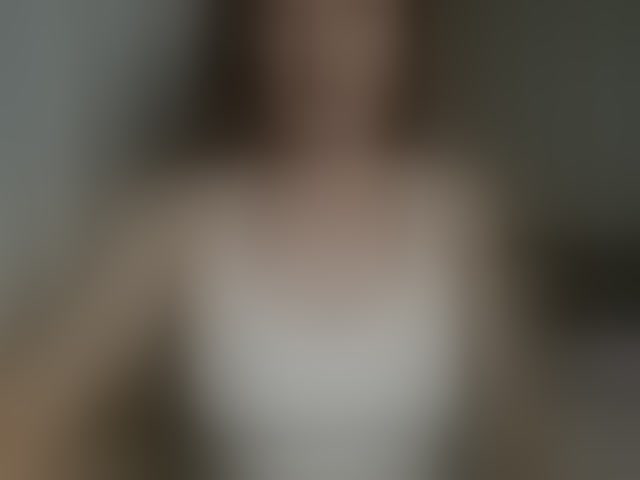 Live sex webcam photo for HoneyMuse #293975612