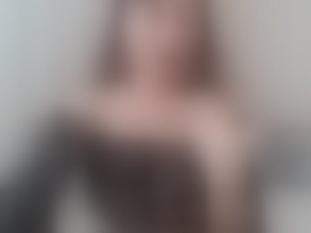 Live sex webcam photo for HoneyMuse #294016928