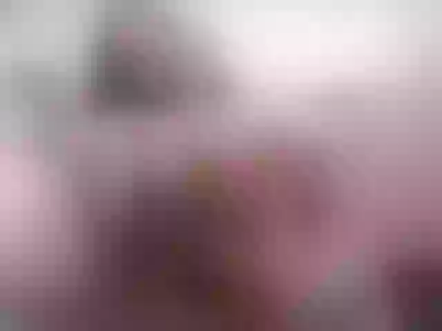 Live sex webcam photo for HoneyT33n #273028790