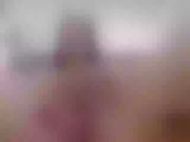 Live sex webcam photo for HoneyT33n #273133581