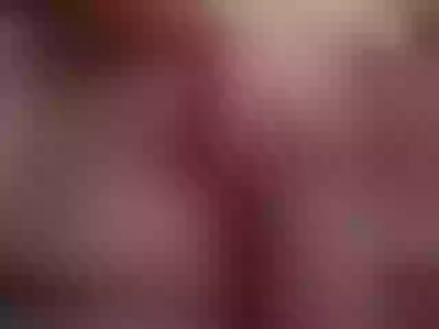 Live sex webcam photo for HoneyT33n #273166560