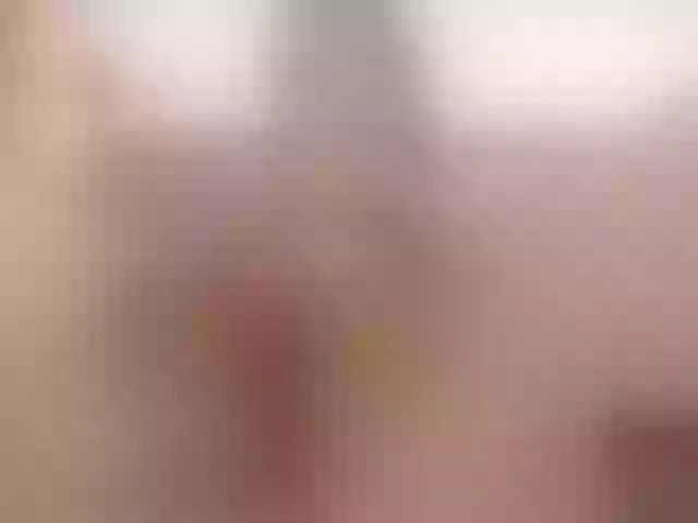 Live sex webcam photo for HoneyT33n #273716802