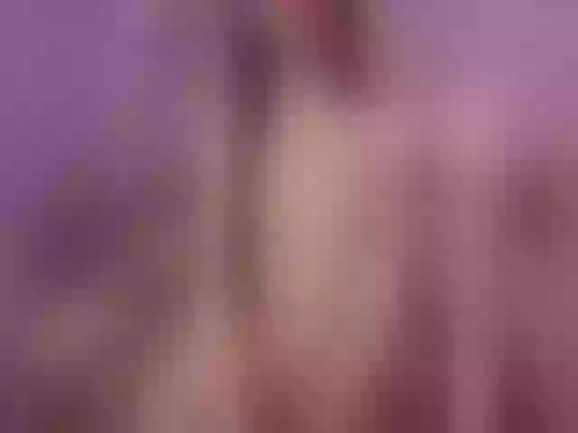 Live sex webcam photo for Honeycouple #291996803