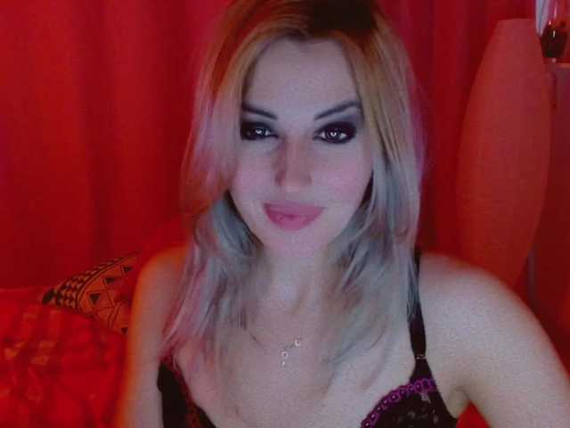 Live sex webcam photo for HongiMuni #273049788