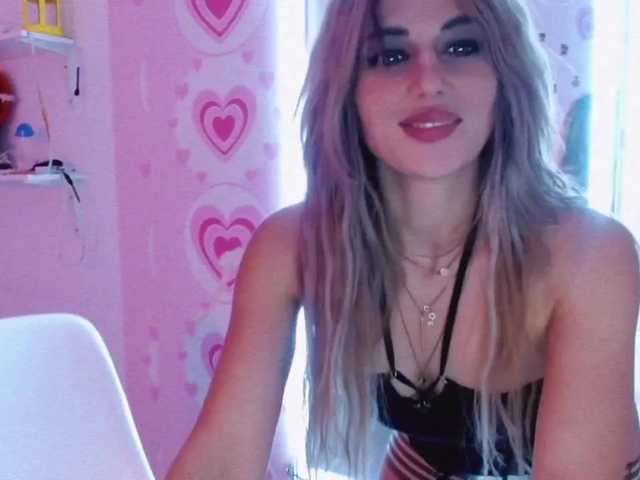 Live sex webcam photo for HongiMuni #274075526