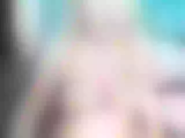 Live sex webcam photo for HonneyBunny1 #278212404