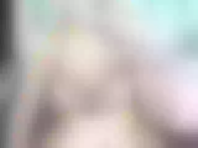 Live sex webcam photo for HonneyBunny1 #289299872