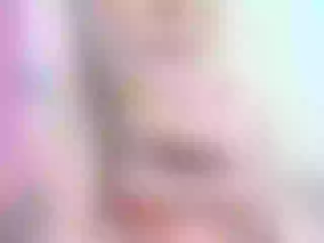 Live sex webcam photo for HonneyBunny1 #291712693