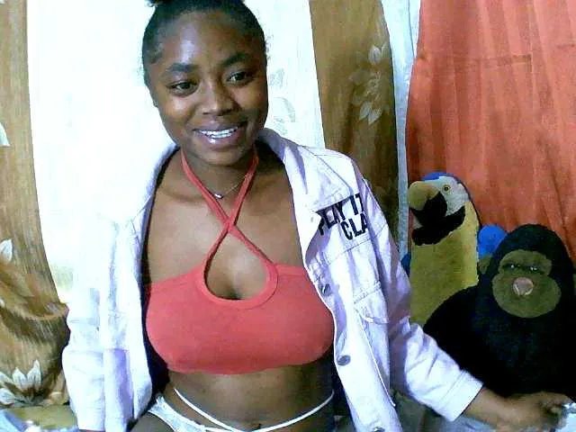Live sex webcam photo for Honoratte #291379033