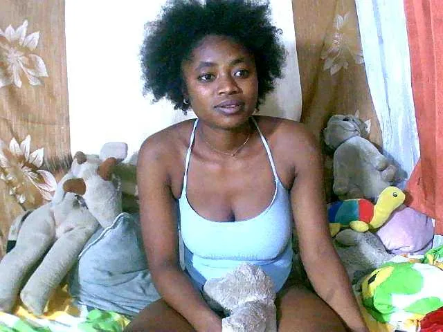 Live sex webcam photo for Honoratte #291476830