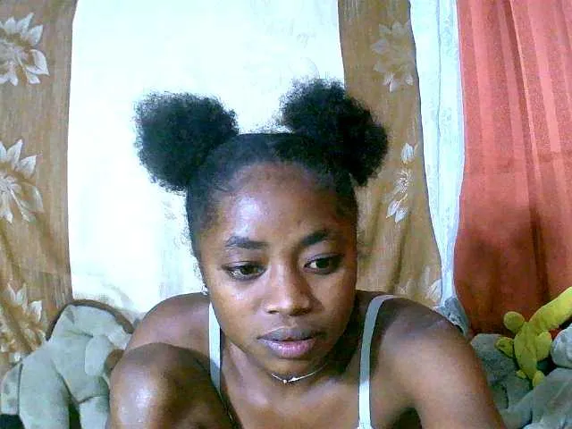 Live sex webcam photo for Honoratte #291483708