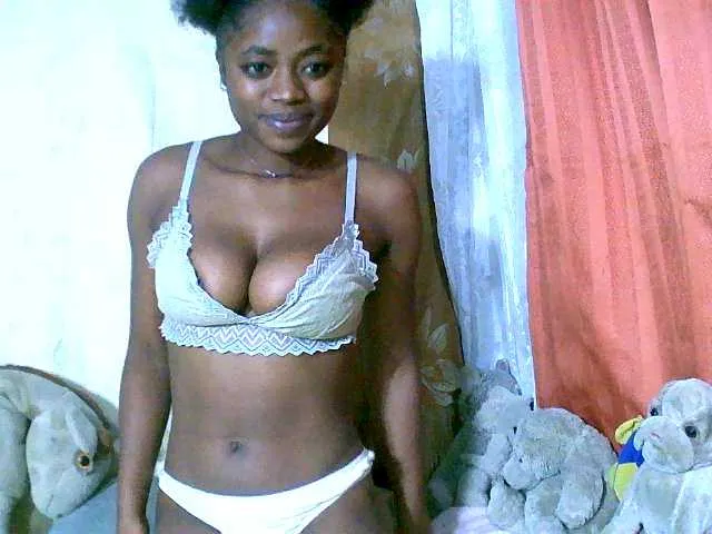 Live sex webcam photo for Honoratte #291491339