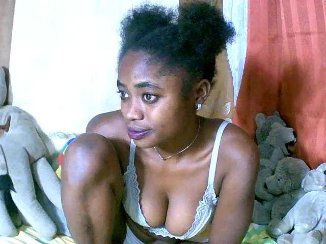 Live sex webcam photo for Honoratte #291515149