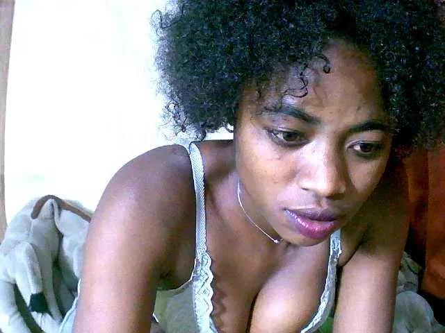 Live sex webcam photo for Honoratte #291519124
