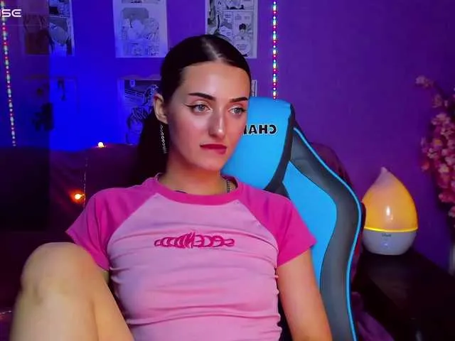 Live sex webcam photo for HoodrichYo #287846320