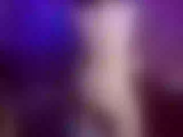 Live sex webcam photo for HoodrichYo #288119171