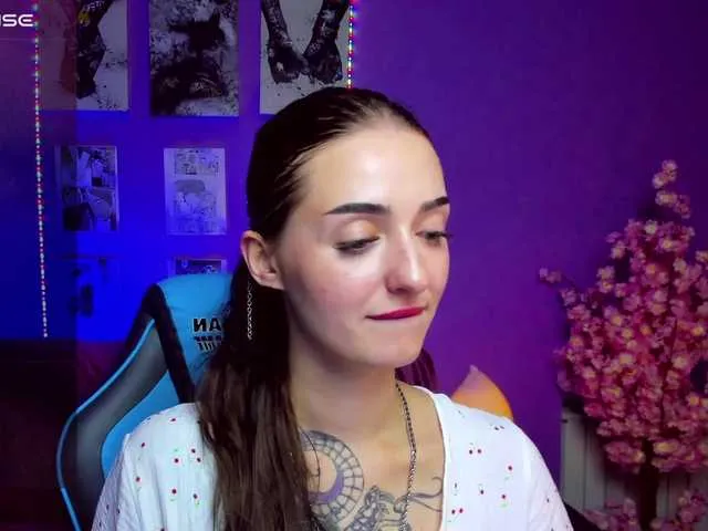 Live sex webcam photo for HoodrichYo #289414505