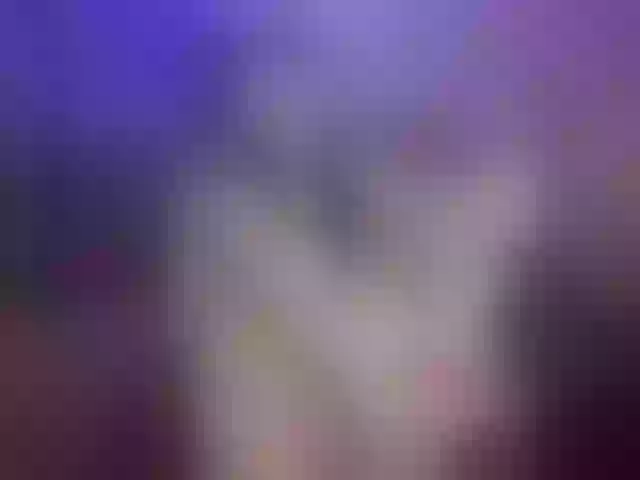 Live sex webcam photo for HoodrichYo #289638145