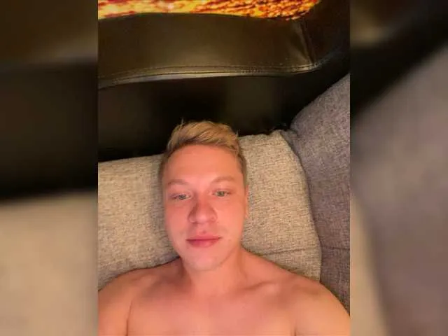 Live sex webcam photo for HooliganPikachu #276594494