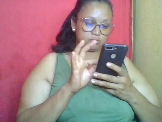 Live sex webcam photo for Hopequeen #290453055